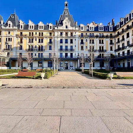 Bourgeois Avec Terrasse Et Vue Aix-les-Bains
